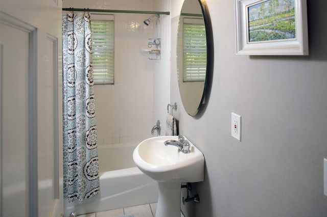 22 Forge Road, Freetown, MA 02702