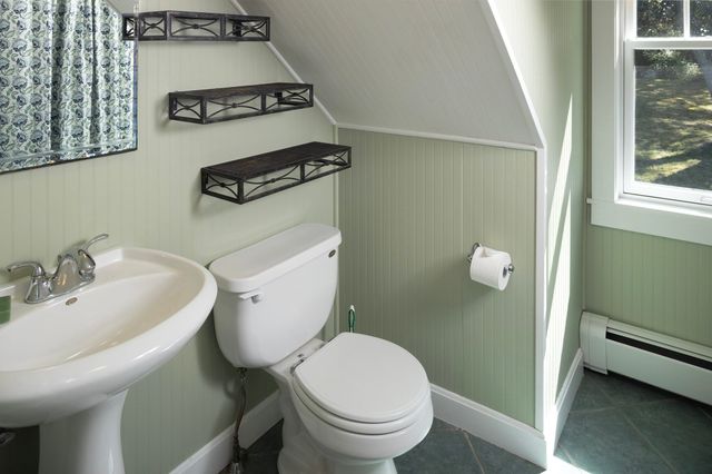 22 Forge Road, Freetown, MA 02702