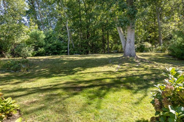 22 Forge Road, Freetown, MA 02702