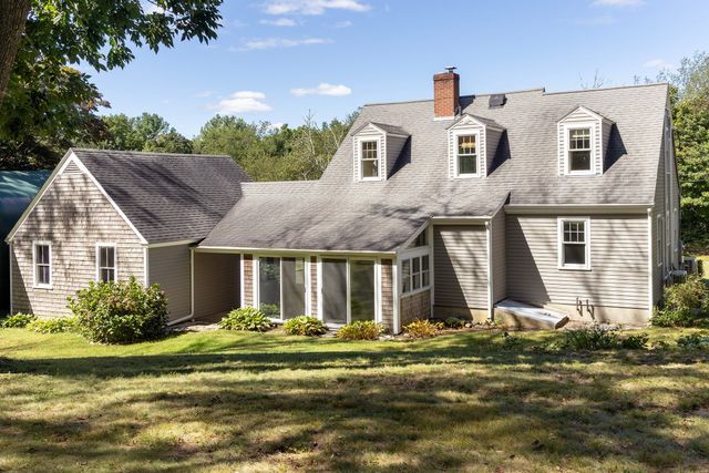 22 Forge Road, Freetown, MA 02702