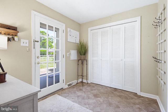 1349 COUNTRY CLUB DR, Lancaster, PA 17601