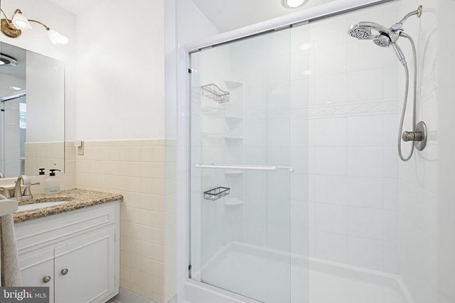 1349 COUNTRY CLUB DR, Lancaster, PA 17601