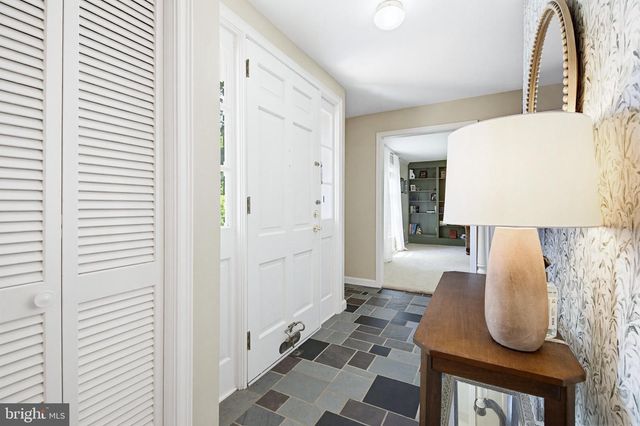 1349 COUNTRY CLUB DR, Lancaster, PA 17601