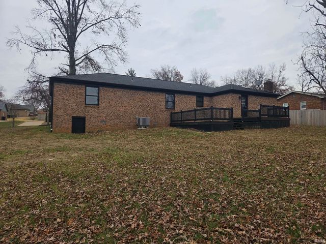 7699 Georgia Lane, Newburgh, IN 47630