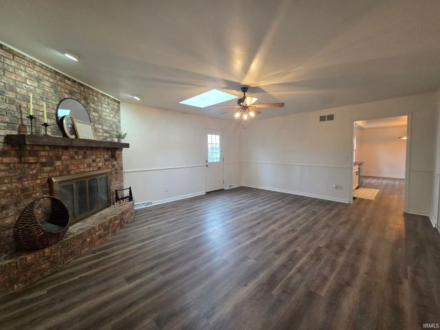 7699 Georgia Lane, Newburgh, IN 47630