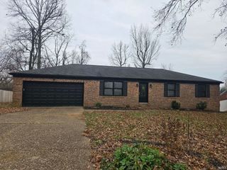 7699 Georgia Lane, Newburgh, IN 47630