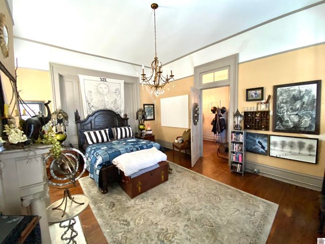 830 Jefferson Street, Paducah, KY 42001