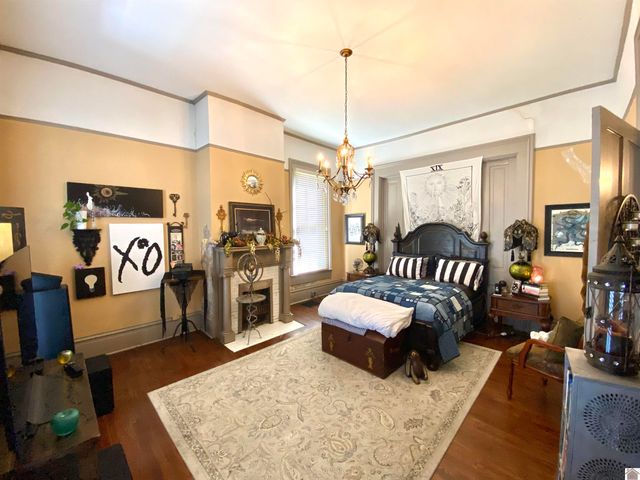 830 Jefferson Street, Paducah, KY 42001