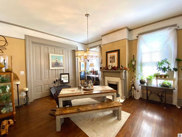 830 Jefferson Street, Paducah, KY 42001