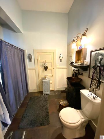 830 Jefferson Street, Paducah, KY 42001