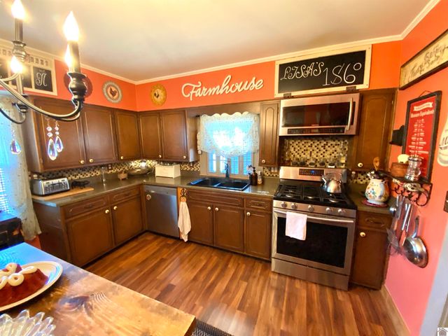 830 Jefferson Street, Paducah, KY 42001