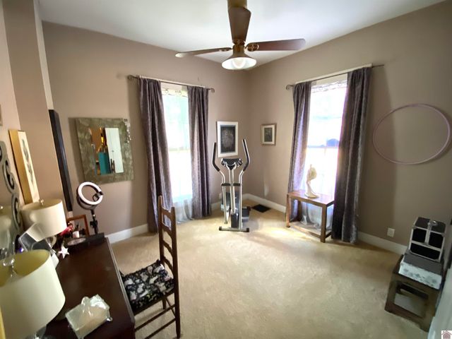 830 Jefferson Street, Paducah, KY 42001