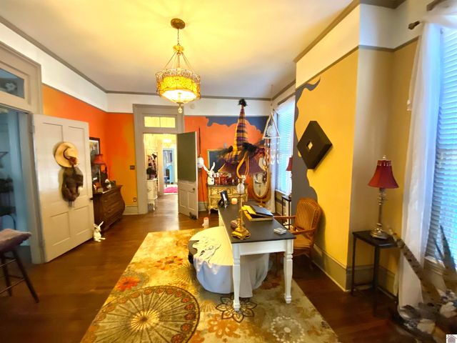 830 Jefferson Street, Paducah, KY 42001