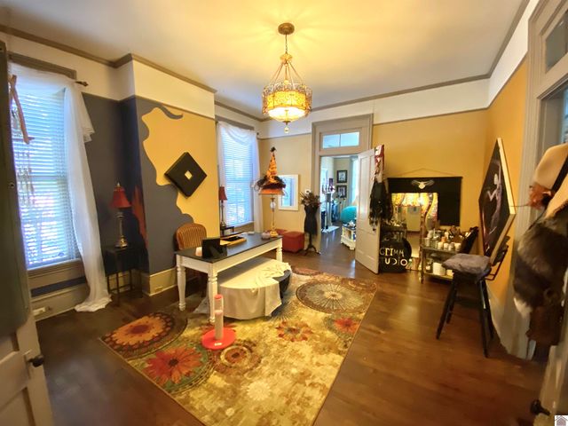 830 Jefferson Street, Paducah, KY 42001