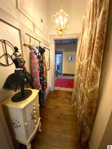 830 Jefferson Street, Paducah, KY 42001