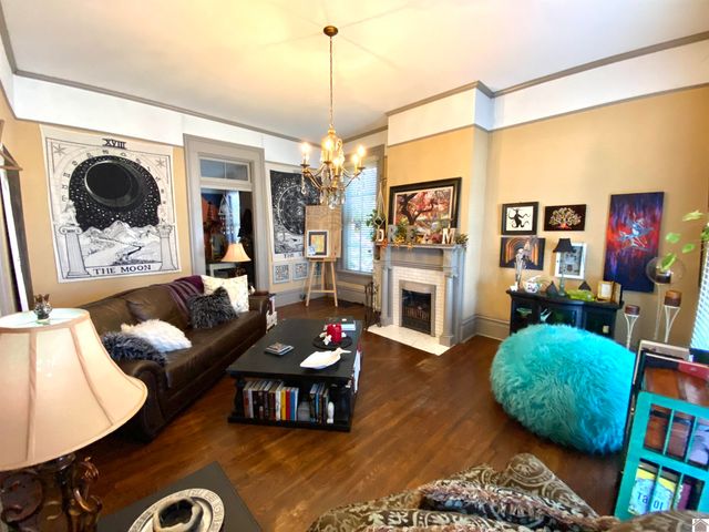 830 Jefferson Street, Paducah, KY 42001