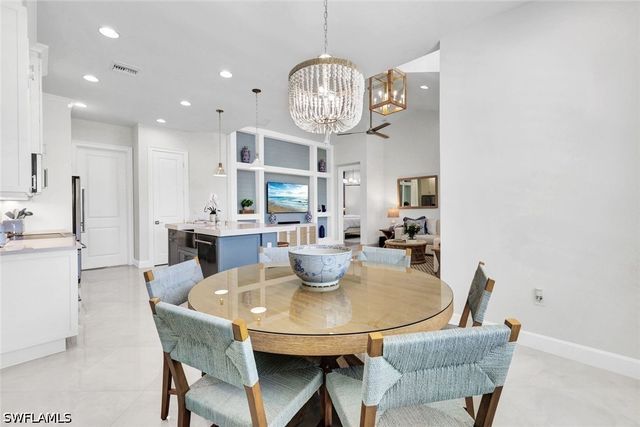 7111 Cayo Coco LN, Naples, FL 34113