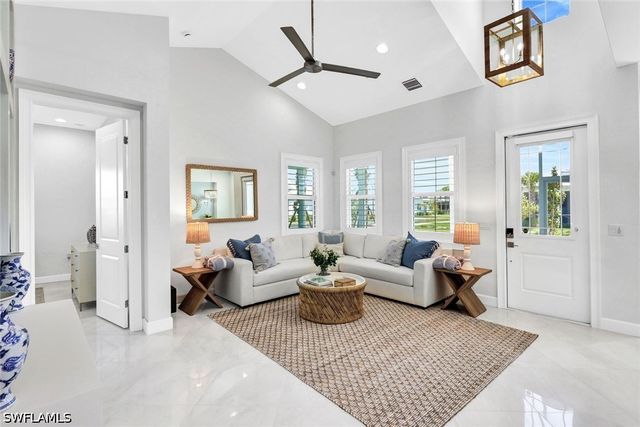 7111 Cayo Coco LN, Naples, FL 34113
