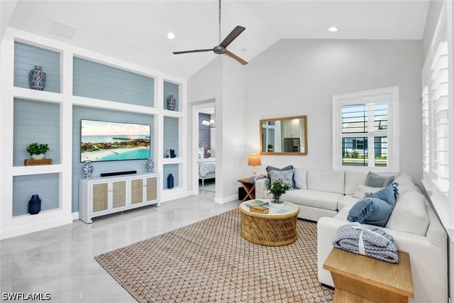 7111 Cayo Coco LN, Naples, FL 34113