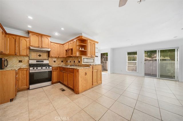 25792 Via Lomas 77, Laguna Hills, CA 92653