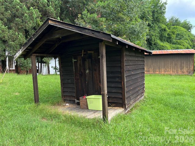 1721 Old Haywood Road, Asheville, NC 28806