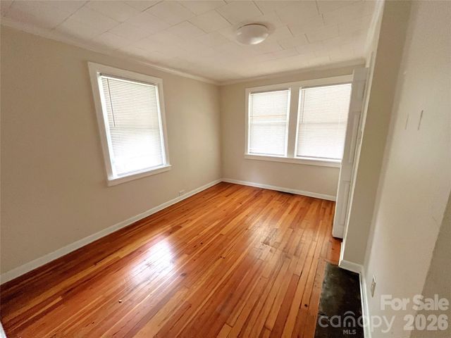 1721 Old Haywood Road, Asheville, NC 28806
