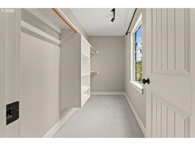 7932 N SEWARD Ave, Portland, OR 97217
