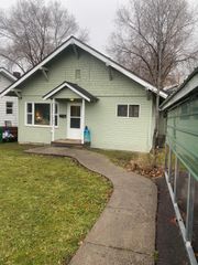 1180 Crescent Avenue, Klamath Falls, OR 97601