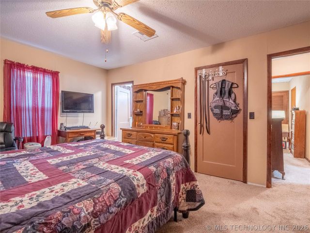 325 E Crisler, Mcalester, OK 74501