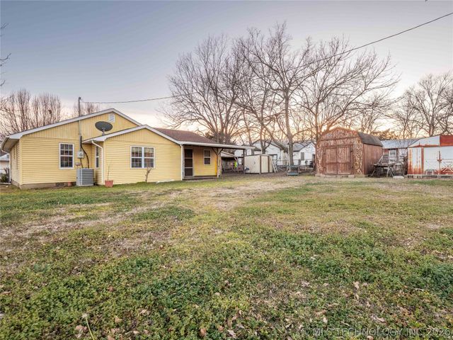 325 E Crisler, Mcalester, OK 74501
