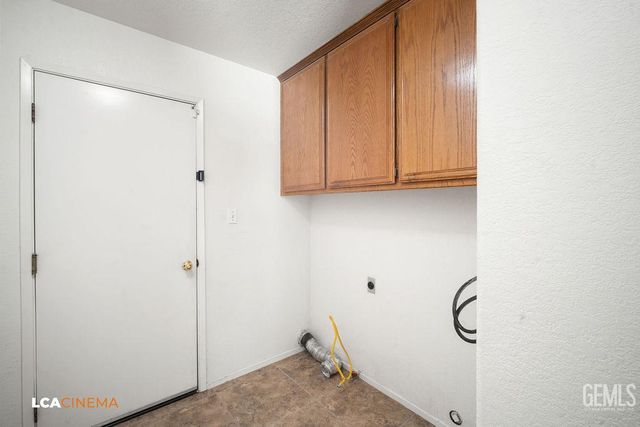 9205 Chesaw Court, Bakersfield, CA 93312