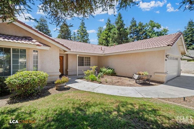 9205 Chesaw Court, Bakersfield, CA 93312