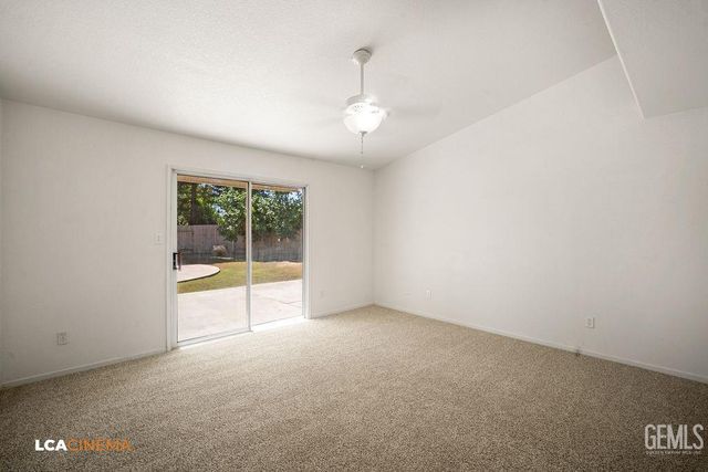 9205 Chesaw Court, Bakersfield, CA 93312