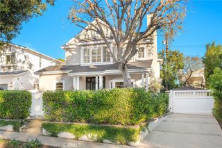 738 Almar, Pacific Palisades, CA 90272