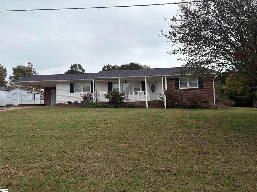 411 Hillbrook Circle, Pacolet, SC 29372