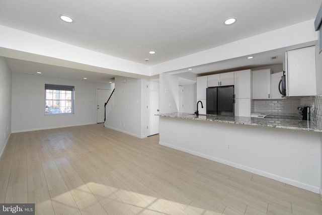 37 JAMES RUN, Cherry Hill, NJ 08002