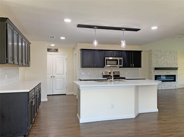 5612 Rainflower Terrace Lane, Spring, TX 77389