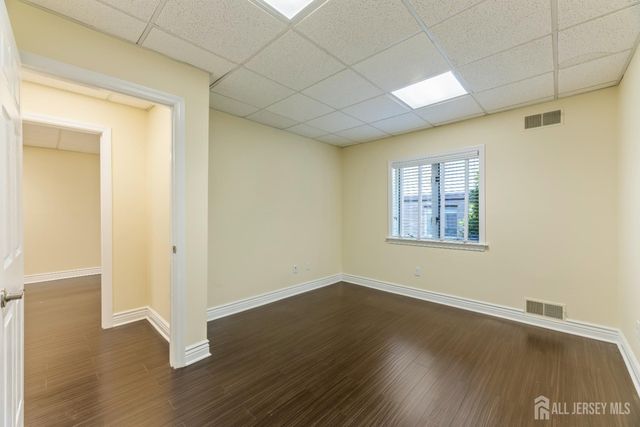 23-24 Brunswick Woods Drive, East Brunswick, NJ 08816