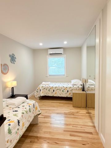 2 Ernst Way, Harwich Port, MA 02646