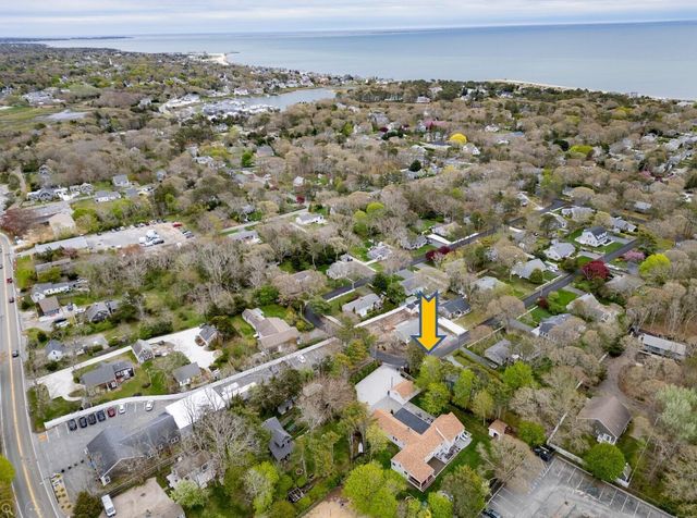 2 Ernst Way, Harwich Port, MA 02646