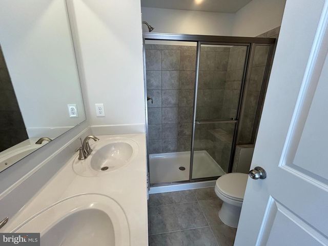 10996 BARNARD PL, White Plains, MD 20695