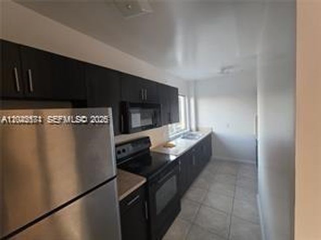 2389 NW 26th Street 2B, Miami, FL 33142