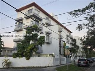 2389 NW 26th Street 2B, Miami, FL 33142