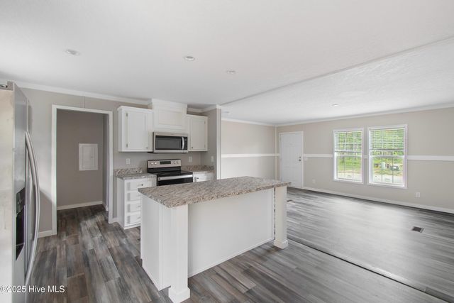 6777 Lewis Drive SE, Winnabow, NC 28479