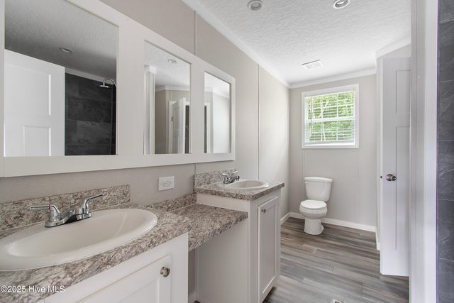 6777 Lewis Drive SE, Winnabow, NC 28479