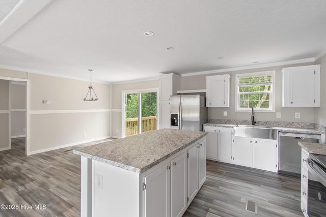 6777 Lewis Drive SE, Winnabow, NC 28479