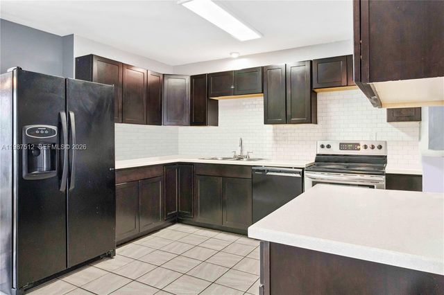 14461 SW 285th St, Homestead, FL 33033