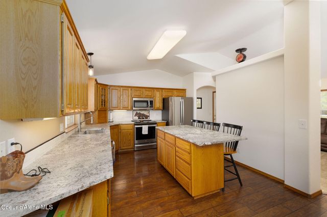 5904 N 15TH ST, Dalton Gardens, ID 83815
