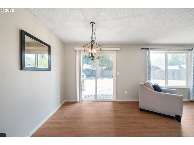 1307 Se 156TH Ct, Vancouver, WA 98683
