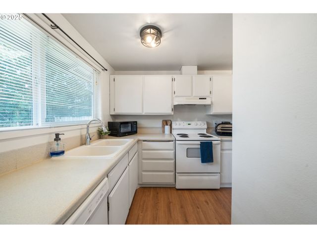 1307 Se 156TH Ct, Vancouver, WA 98683